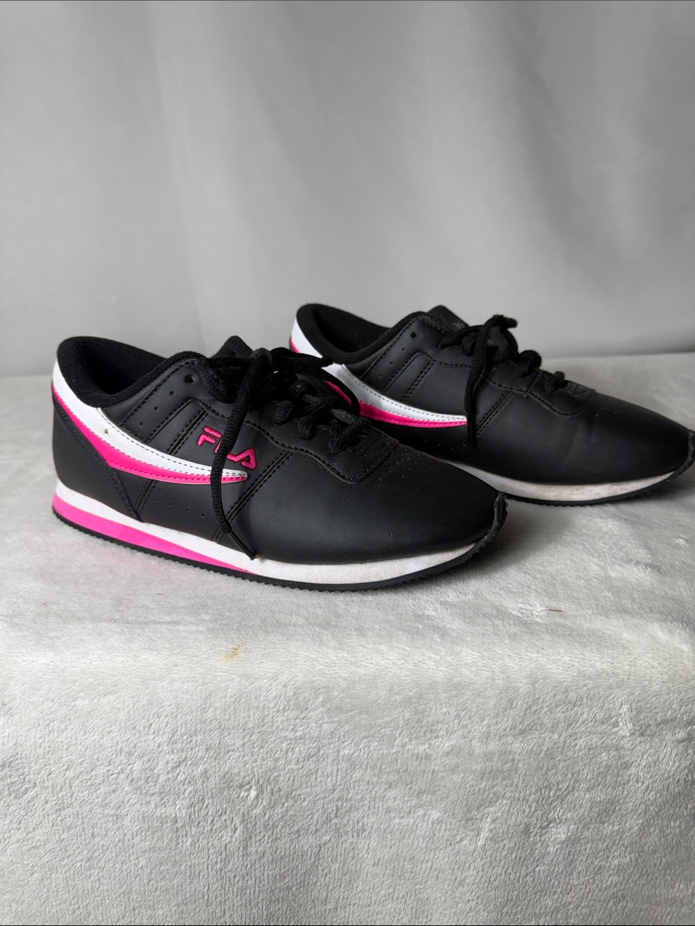Fila Women's Black Sneakers with Pink & White Accents